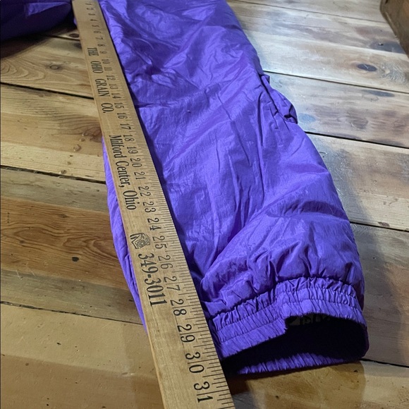 Ski 🎿 Suit!! Vintage Purple and Green Ski Suit - Picture 9 of 13